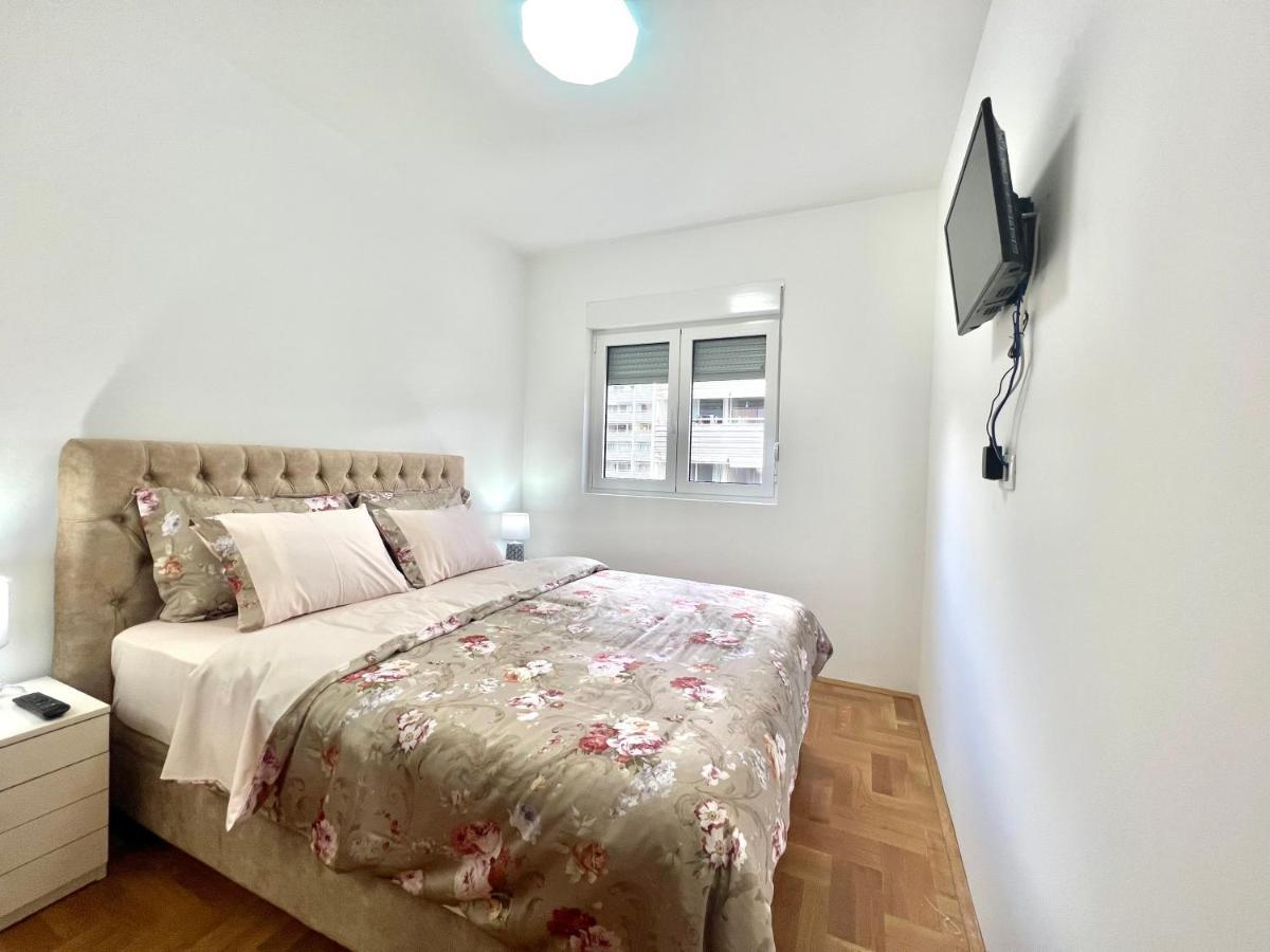 Azure Apartman Budva